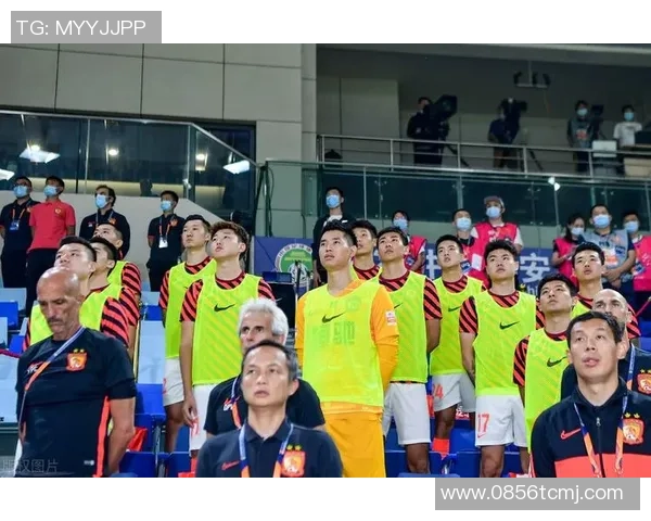 深圳足球队比赛经验深度对比分析与其他球队的差异与启示 深圳足球队比赛经验深度对比分析与其他球队的差异与启示