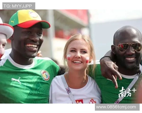 热爱韩国足球明星的魅力与成就探讨与球迷互动的精彩瞬间 热爱韩国足球明星的魅力与成就探讨与球迷互动的精彩瞬间