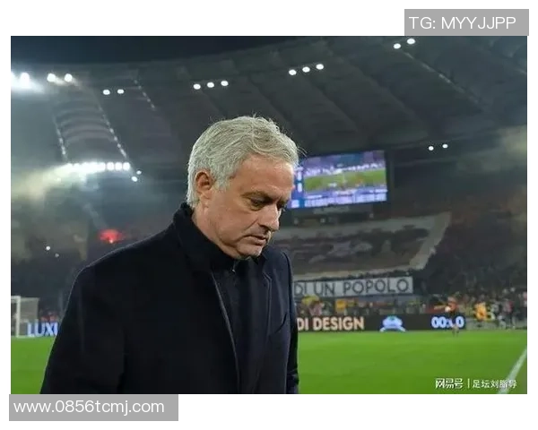 足球明星婚姻风波揭秘离婚后再娶新欢的背后故事与情感纠葛 足球明星婚姻风波揭秘离婚后再娶新欢的背后故事与情感纠葛