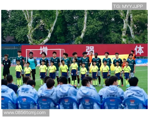 足球专题:聚焦武汉足球队的灵活性 足球专题:聚焦武汉足球队的灵活性